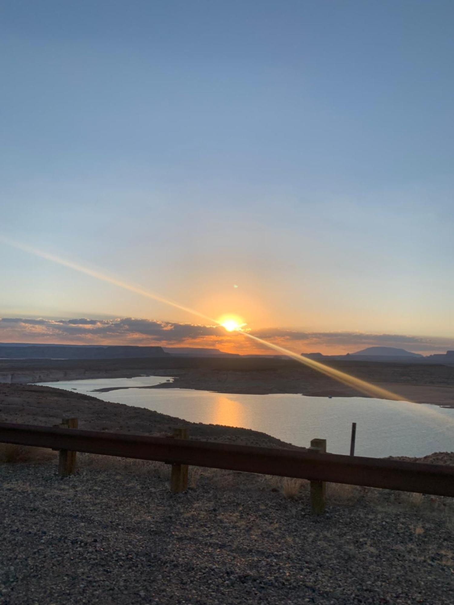 Lake Powell Sunrise Villa By Antelope Canyon Big Water Eksteriør bilde