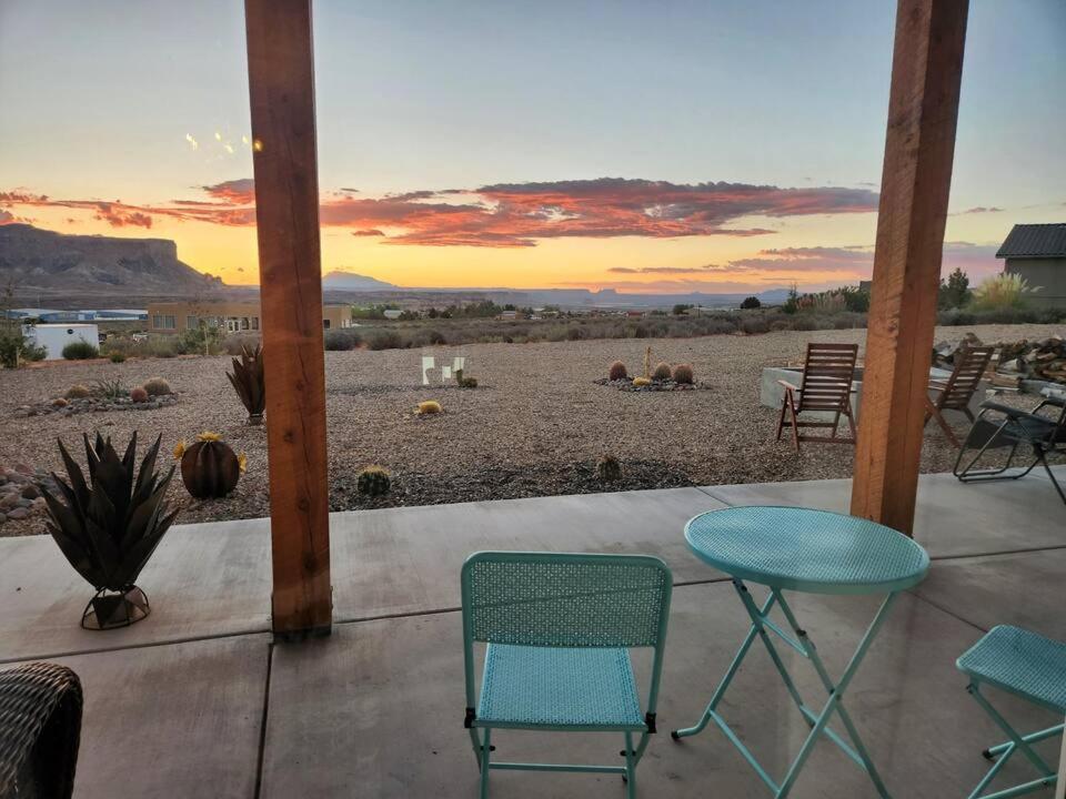 Lake Powell Sunrise Villa By Antelope Canyon Big Water Eksteriør bilde